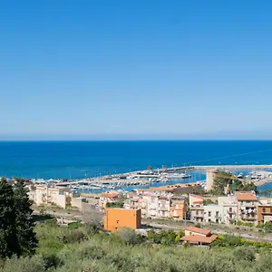 Benvenuti Al Sud , Trabia Italy