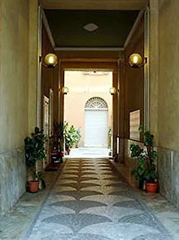 Hotel Domus Diana Roma 2*,